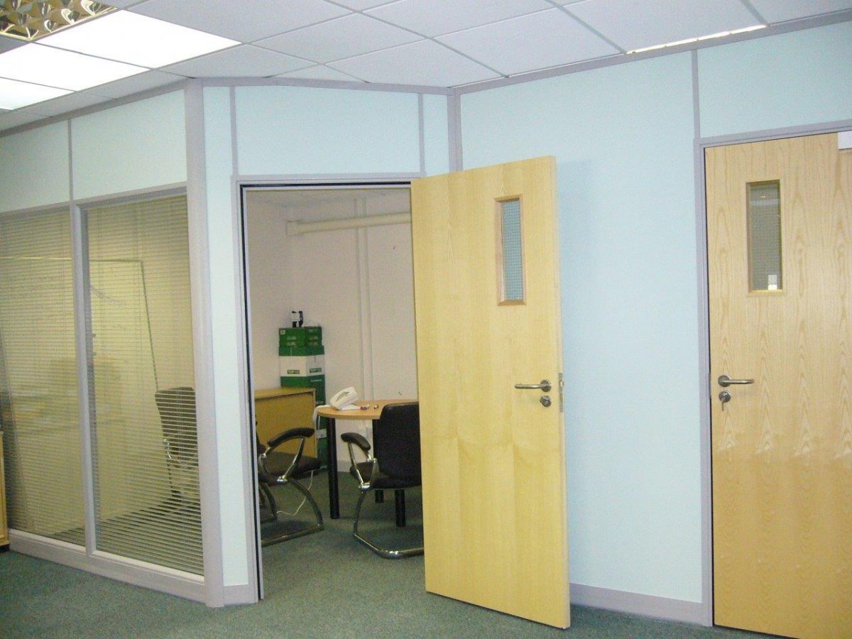 Demountable Partition for Mango Solutions in Chippenham