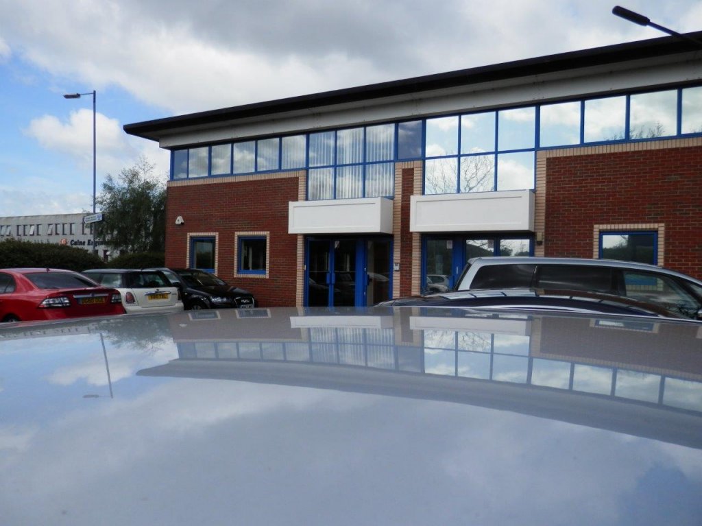 Demountable Partition in Calne for Smart Integrated Systems