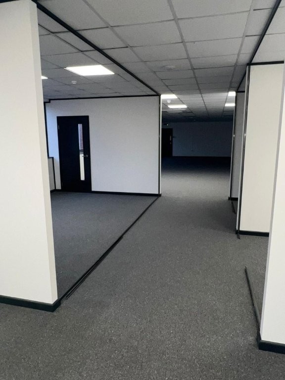 Tracks ready for glazing