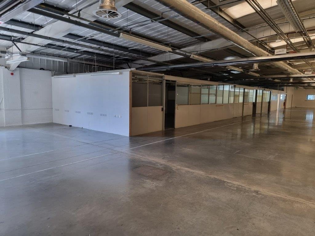 Metal partitions to be removed at Fabrinet