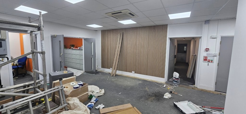 Slatwall panellng in reception