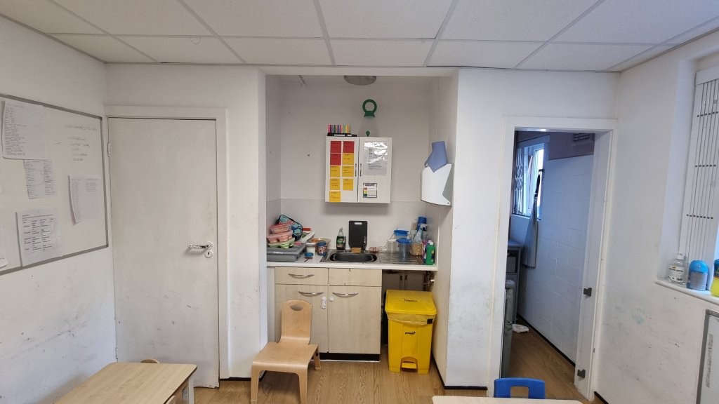 kitchen to remove